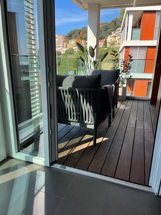 Baie Marquet Frontiere Monaco Daire Cap-d'Ail